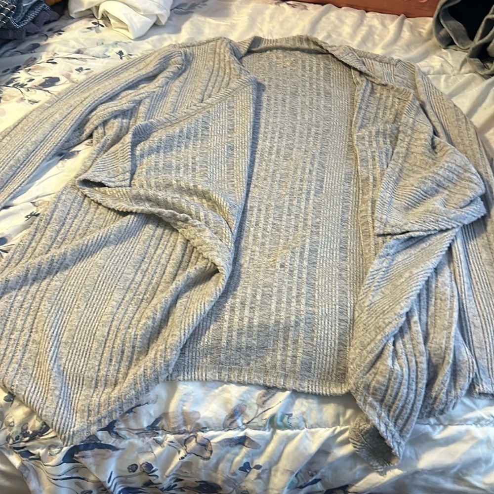 Light weight sweater jacket